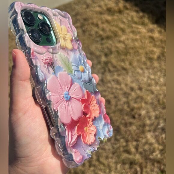 Floral Embossed Phone Case for iPhone 16 - Picture 6 of 7